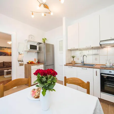 Stunning Home In Split With Wi-Fi Casa vacanze