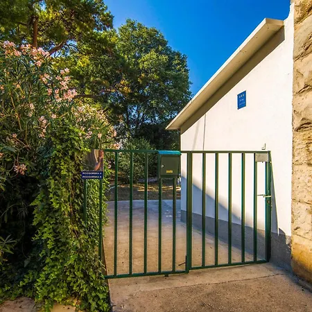 Stunning Home In Split With Wi-Fi Spalato