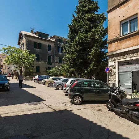 Dom wakacyjny Stunning Home In Split With Wi-Fi Split